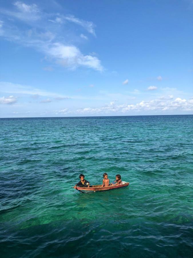 Spheredivers Scuba & Leisure Mabul Island 외부 사진